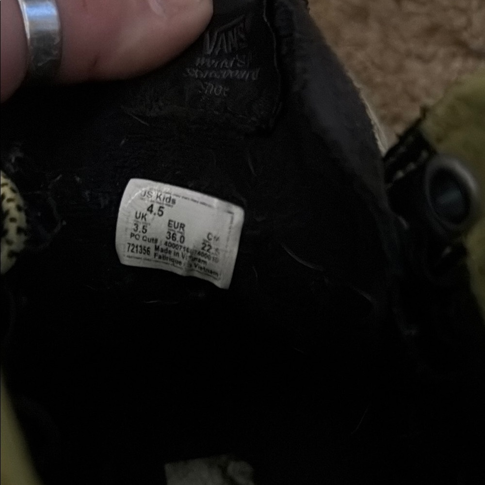 Vans MTE Grey and Yellow Accents - Picture 4 of 4